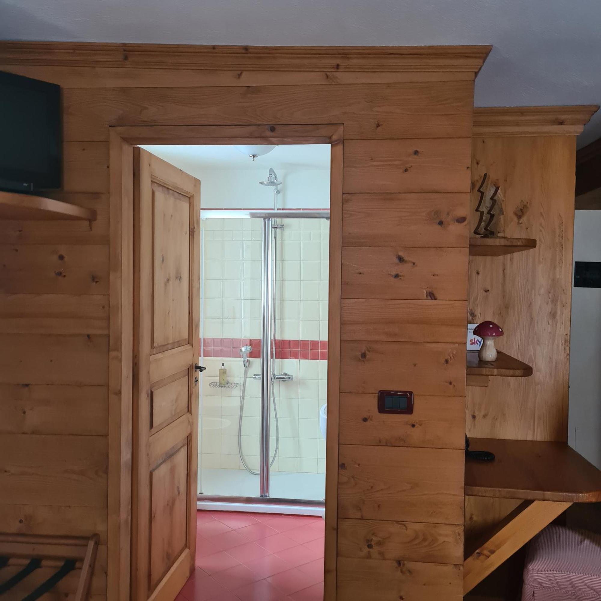 Hotel Dente Del Gigante Courmayeur Buitenkant foto