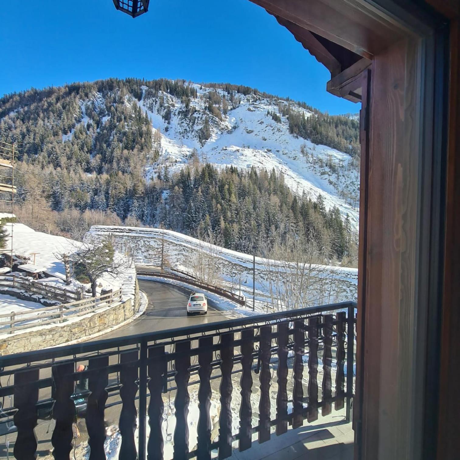 Hotel Dente Del Gigante Courmayeur Buitenkant foto