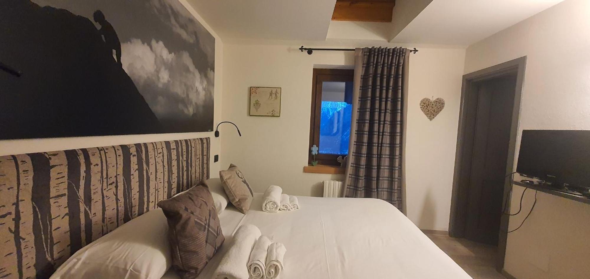 Hotel Dente Del Gigante Courmayeur Buitenkant foto